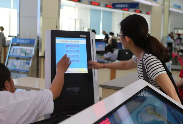 智能排隊叫號系統(tǒng)的特點,為服務(wù)大廳帶來秩序和有序的服務(wù)